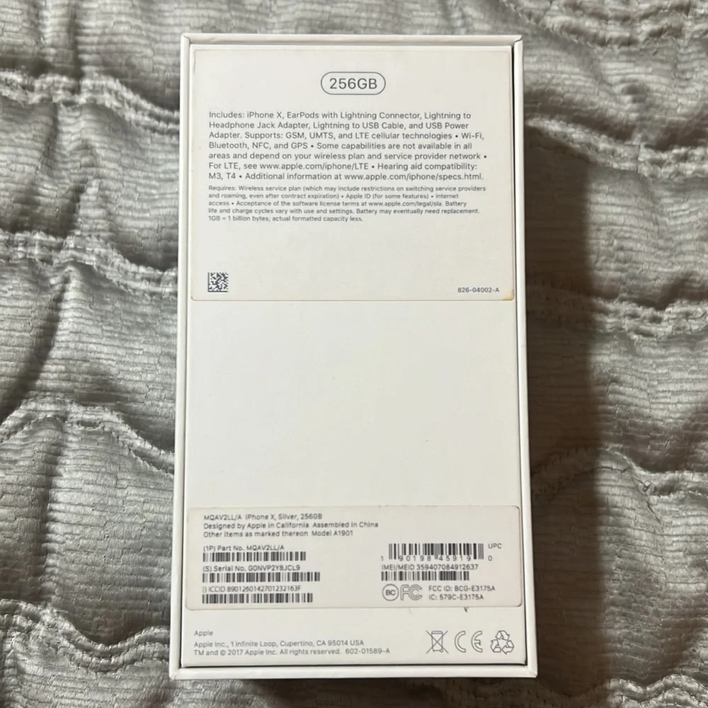 Apple iPhone X Box - Picture 2 of 6